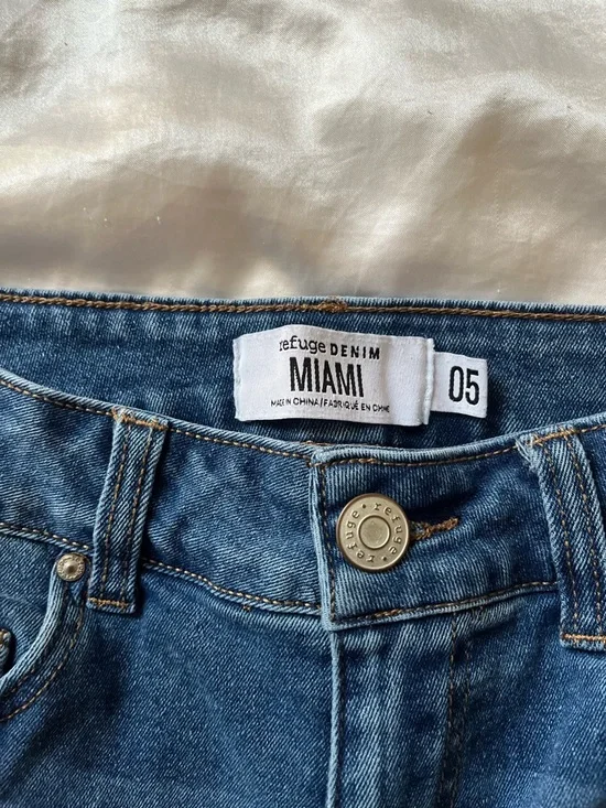 refuge Dark Blue MIAMI Denim Shorts - Picture 2 of 3